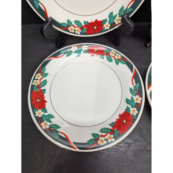 Tienshan Fine China Deck The Halls Christmas Design Salad Plate Set of 4 - Picture 6 of 11
